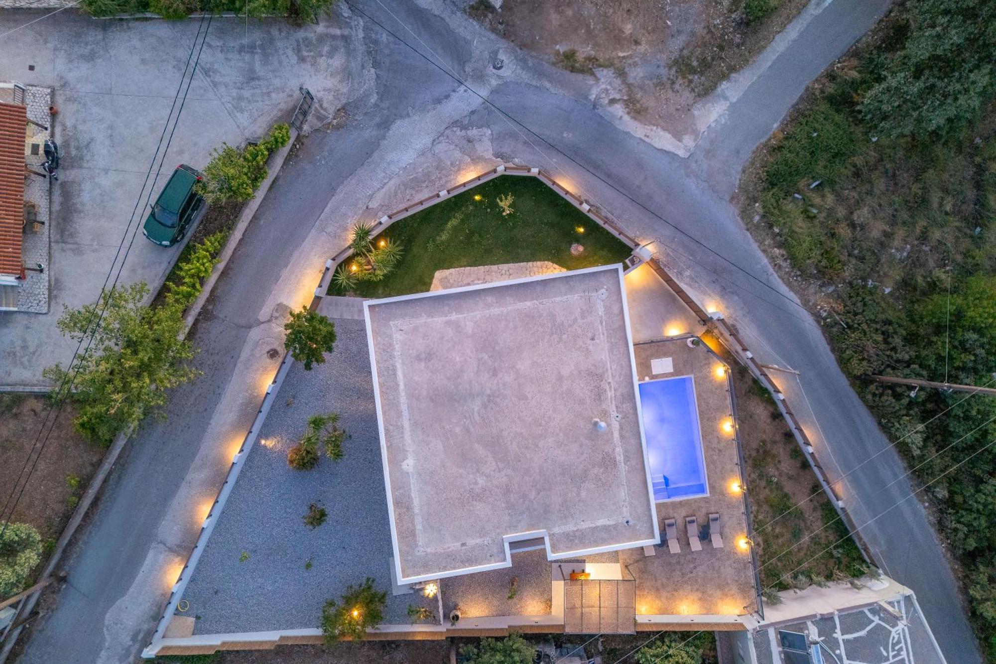 Rousso Villa Roussospítion Extérieur photo